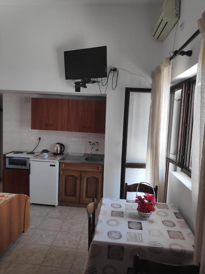 Apartmani Vitic Бар Екстериор снимка
