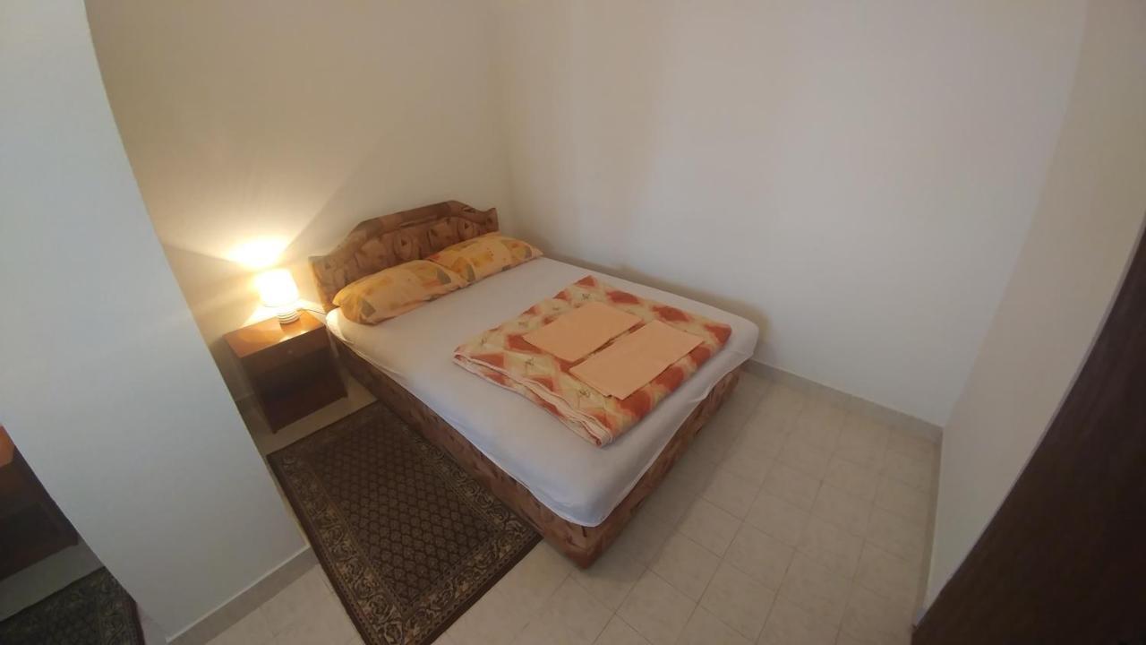 Apartmani Vitic Бар Екстериор снимка