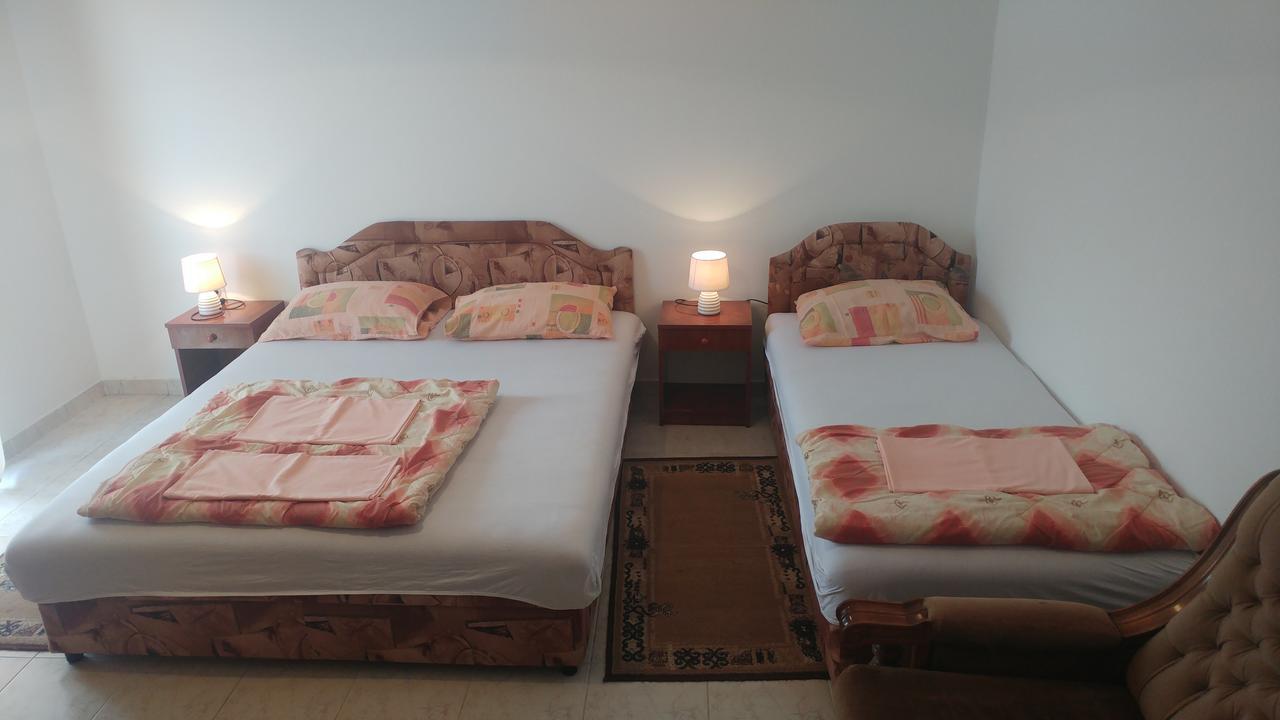 Apartmani Vitic Бар Екстериор снимка