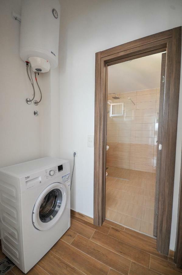 Apartmani Vitic Бар Екстериор снимка