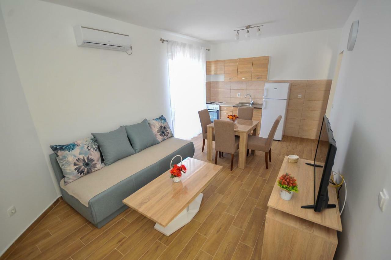 Apartmani Vitic Бар Екстериор снимка