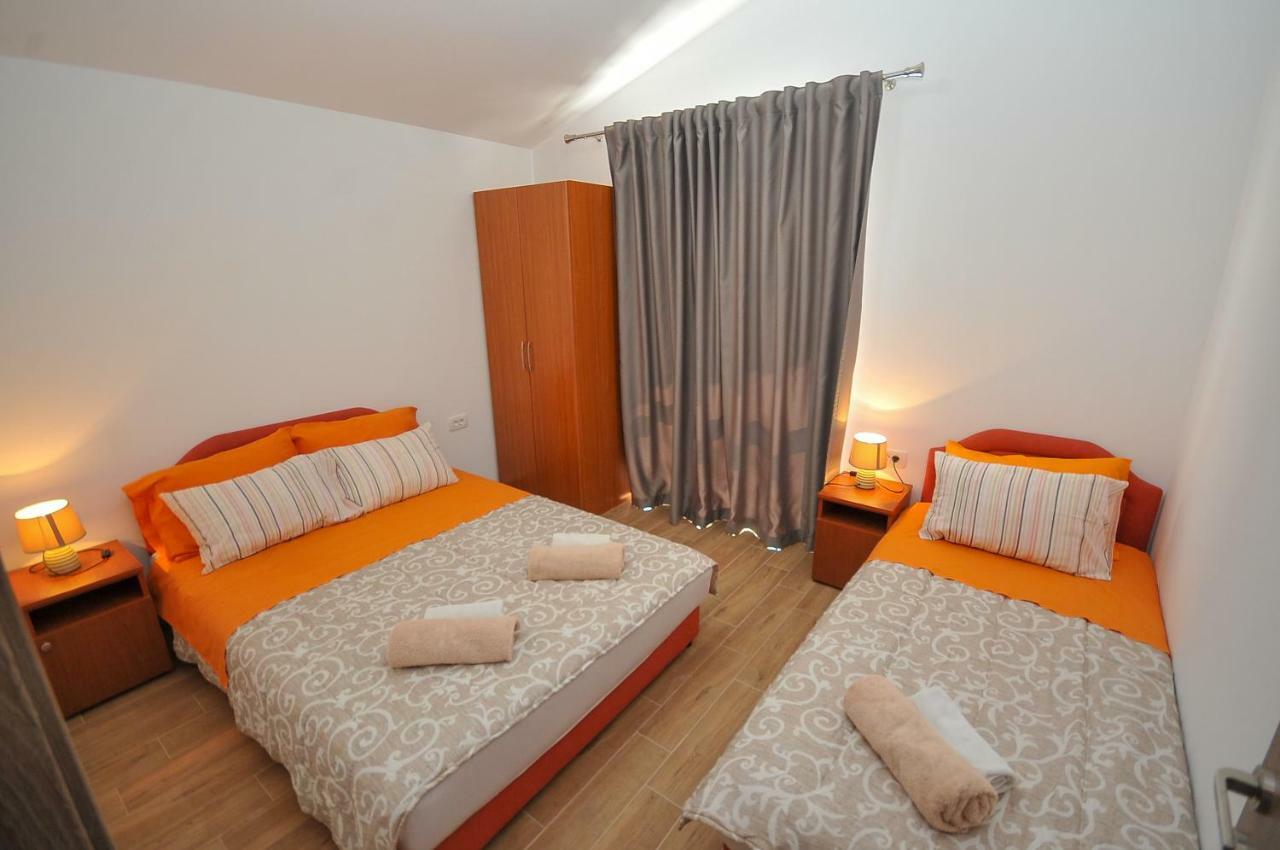 Apartmani Vitic Бар Екстериор снимка